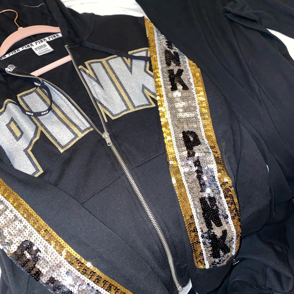 Victoria’s Secret pink bling yoga set